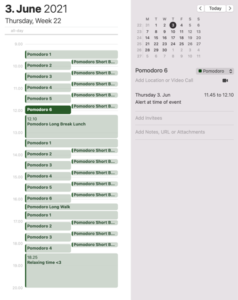 Kuvakaappaus sähköisestä kalenterista, jossa näkyvät pomodoro-jaksot ja tauot.